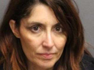 5de677cf42af8 6F57B68B 5180 4837 99C1 DD50B7904FB9