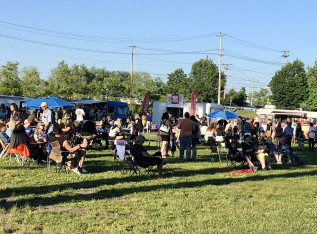 62a9c520a08f1 E92482FC D42F 481C A5C5 8B291EF8BA3F