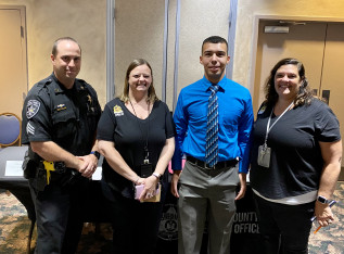 62ec2265d4f77 896471C2 DE5C 403A AC18 E2142219D536