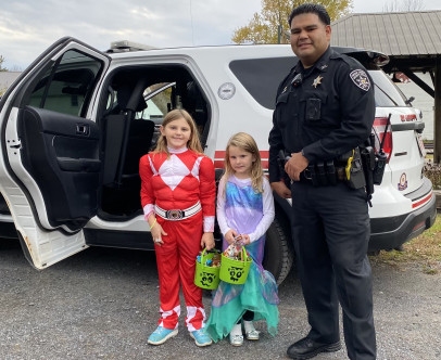 Tonight, Deputy Villareal represented the Sheriff’s Office…