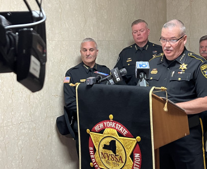 NEW YORK SHERIFFS CALL FOR AN END TO OPEN SEASON ON POLICE…
