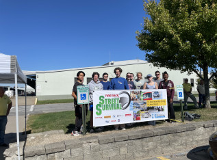 68e2eac37c6fc img 1979